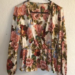Flower Guess blouse